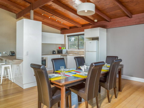 The Cape Escape - Tourism Caloundra 2