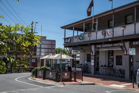 The Corner Hotel Alexandra - Tourism Caloundra 0