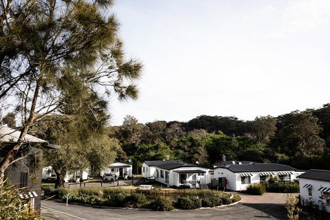 The Cove Jervis Bay - Tourism Caloundra 0