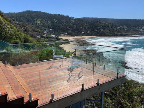 THE DECK HOUSE - A WYE RIVER ICON - Tourism Caloundra 0