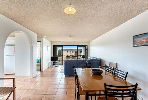 The Dunes, Unit 1/38 Marine Drive - Tourism Caloundra 3