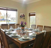 The Entertainer - Downtown Orange Sleeps 11 - Tourism Caloundra