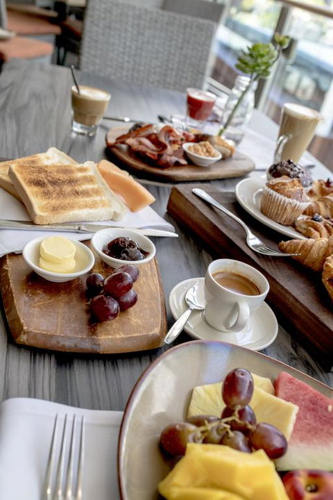 The Executive Inn, Newcastle - Tourism Caloundra 3