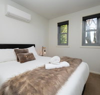 The Endsleigh -1 Bedroom Villa Free Wifi Near CBD - Tourism Caloundra