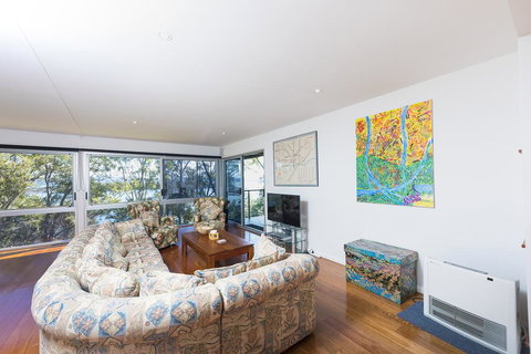 The Folly - Tourism Caloundra 2