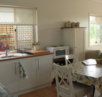 The Friendly Chat Bed and Breakfast - Tourism Caloundra
