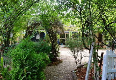 The George Boutique Hotel - Tourism Caloundra 1