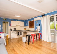The Gee Beach House - Tourism Caloundra