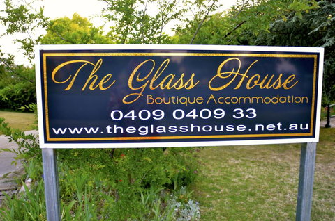 The Glasshouse Boutique Accommodation - Tourism Caloundra 0