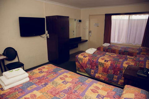 The Miners Rest Motel - Tourism Caloundra 2