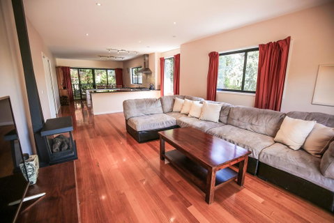 The Nisse House - Tourism Caloundra 1