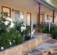 The Nosh  Nod - Avon Terrace - Tourism Caloundra