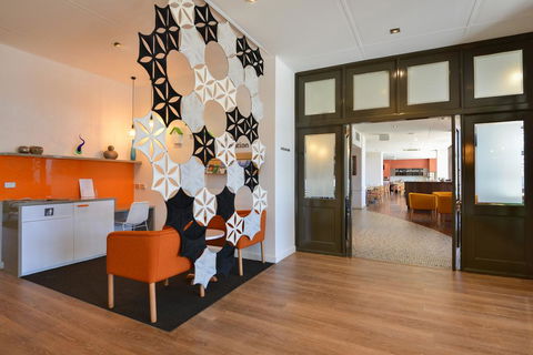 The Plaza Hotel Kalgoorlie - Tourism Caloundra 1