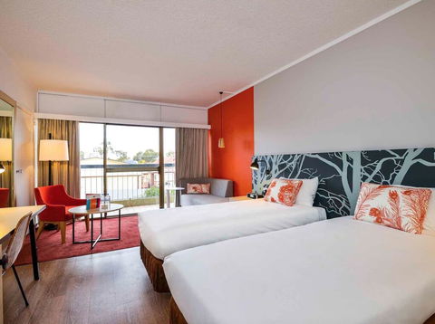 The Plaza Hotel Kalgoorlie - Tourism Caloundra 3