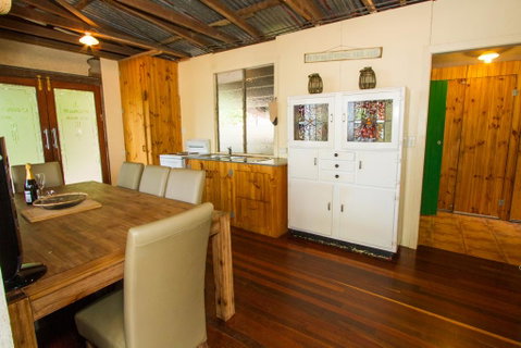The Shack - Tourism Caloundra 2