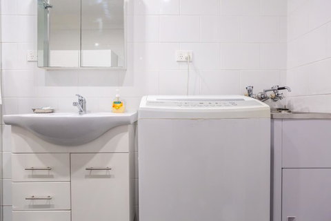 The Shouse - Tourism Caloundra 3