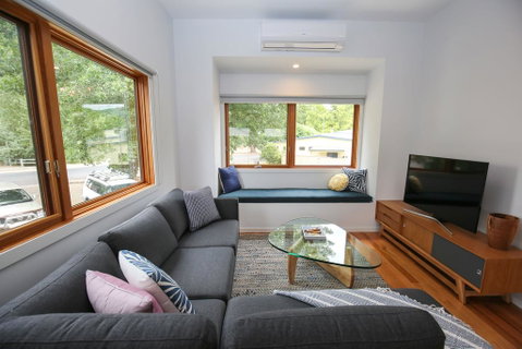 The Stelvio Villas - Two - Tourism Caloundra 2
