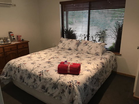 Thistle Do Bed And Breakfast - Tourism Caloundra 2