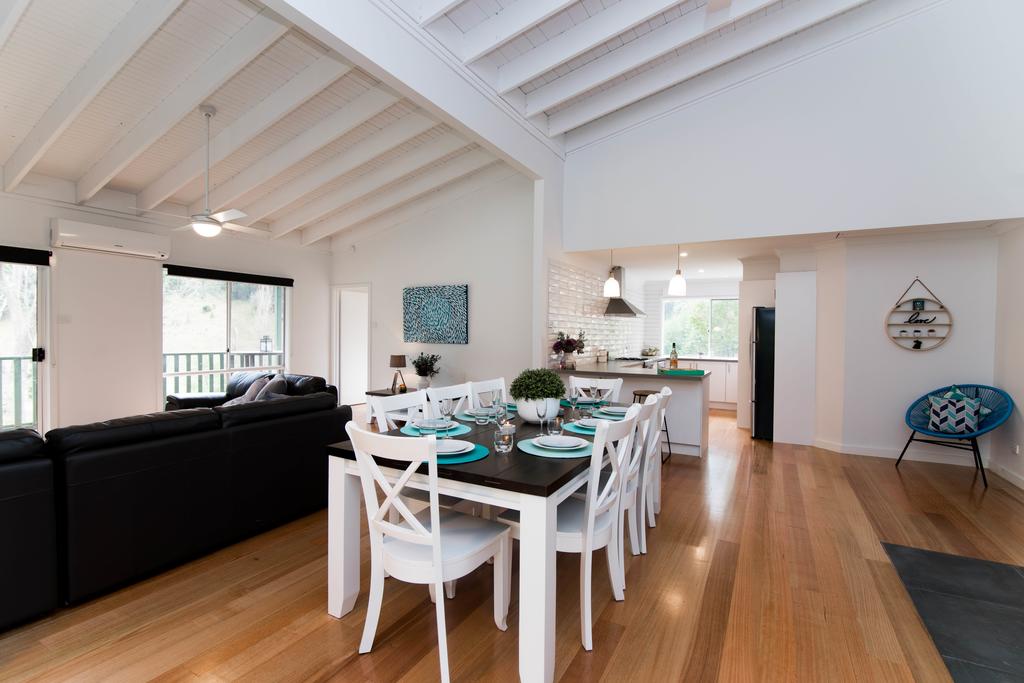 Ada VIC Tourism Caloundra