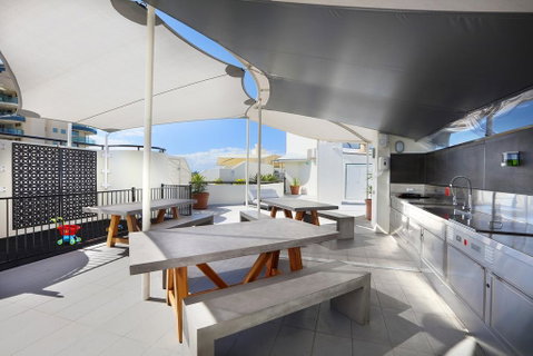 Top Floor Unit At The Caribbean Resort Mooloolaba - Tourism Caloundra 1