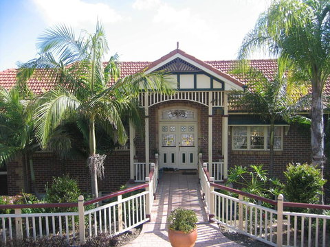 Tranquill Garden Hideaway - Tourism Caloundra 2