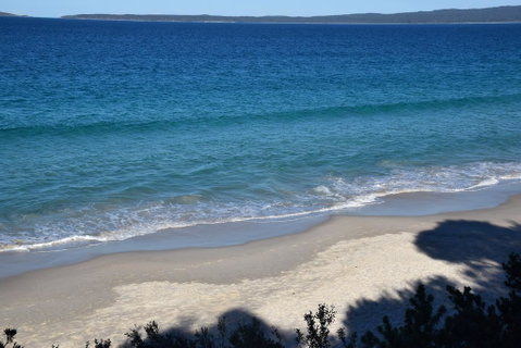 Tranquillity Beach House - Tourism Caloundra 1