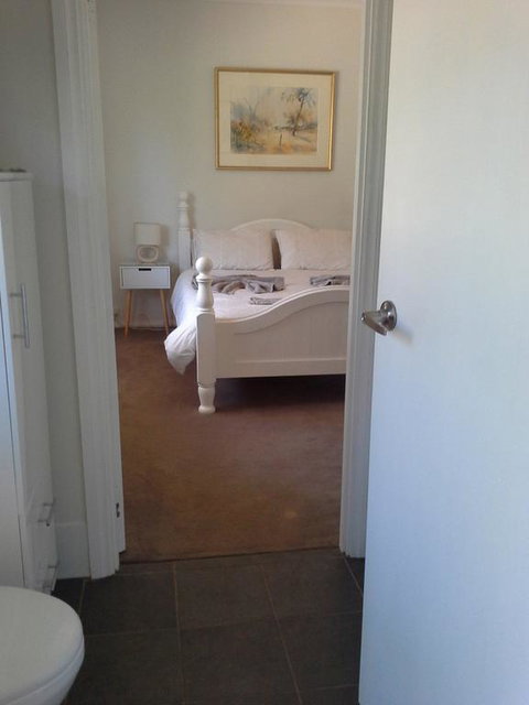 Tree Lodge - Tourism Caloundra 1