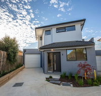 Trendy sweet home 4BedsBlackburn South - Tourism Caloundra