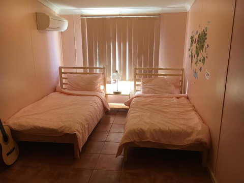 Tropical Farm Stay - Tourism Caloundra 2