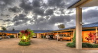 Tropixx Motel  Restaurant