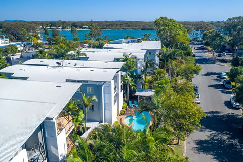 Twin Quays Noosa - Tourism Caloundra 2