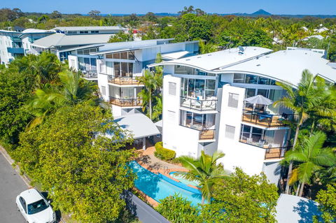 Twin Quays Noosa - Tourism Caloundra 0