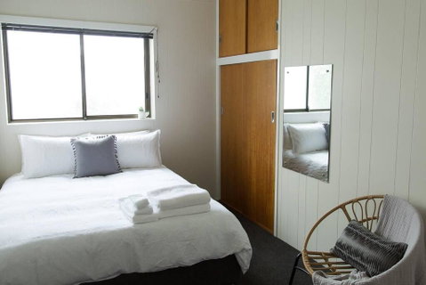 Two Bedroom Gem, Short Drive To MONA - Tourism Caloundra 3