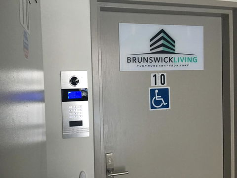 U201 Brunswick Living Brand New Deluxe Balcony Upper Floor Apartment Close To Airport And CBD - Tourism Caloundra 3