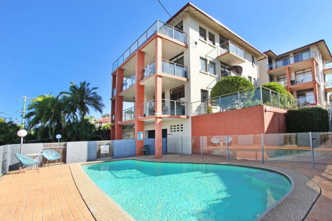 Unit 2, Cooltoro Court, 7 Frank Street Coolum Beach, 400 BOND, LINEN INCLUDED - Tourism Caloundra 0