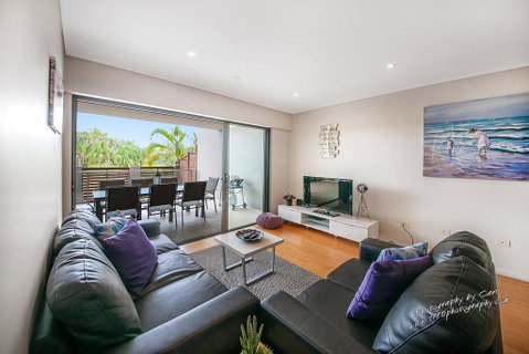 Unit 3 Loka Santi - Tourism Caloundra 2
