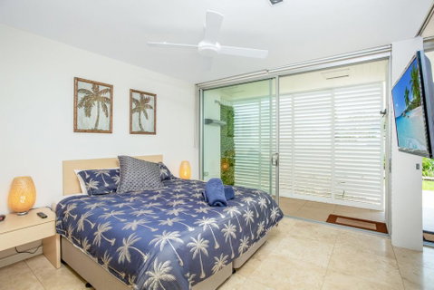 Unit 6 Plantation - Rainbow Beach, Plantation Resort, Ground Floor, Aircon, Pool, Spa - Tourism Caloundra 3