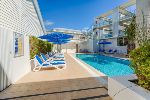 Unit 7 Plantation Resort - Rainbow Beach, Air Conditioned, Pool And Outdoor Spa, Plantation Resort - Tourism Caloundra 1