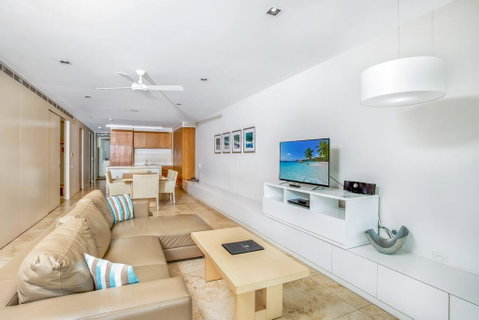 Unit 8 Plantation Resort - Rainbow Beach, Plantation Resort, Air Conditioned, Pool And Outdoor Spa - Tourism Caloundra 1