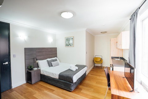 UNO Hotel Sydney - Tourism Caloundra 1