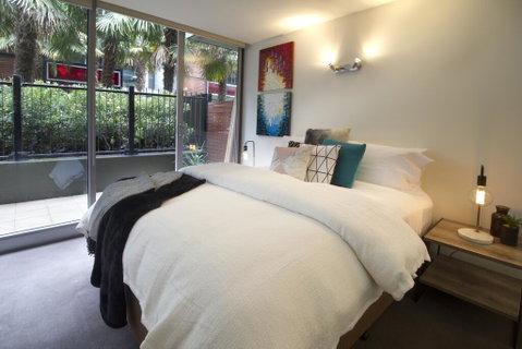 Urban Sea Drift - Pets, Pool, Gym, Parking, Beach 250m - Tourism Caloundra 2