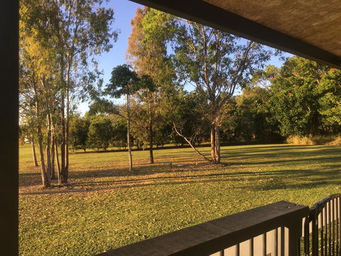 Valley Views Lodge Port Douglas - Tourism Caloundra 2