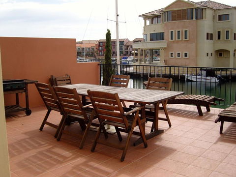 Venice At The Beach - Tourism Caloundra 1