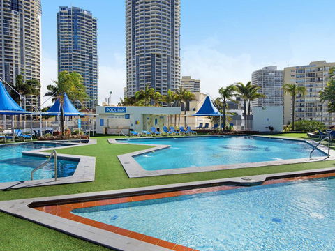 View - In Heart Of Surfers Paradise - Tourism Caloundra 1