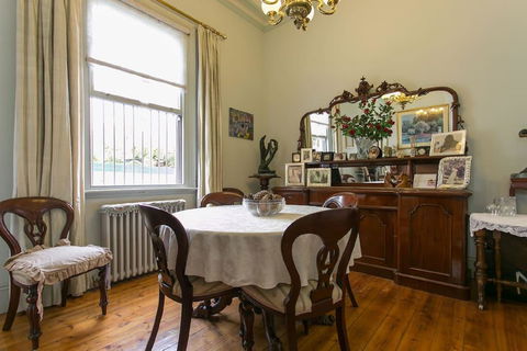 VIGNACOURT MANSION RICHMOND HILL - Tourism Caloundra 1