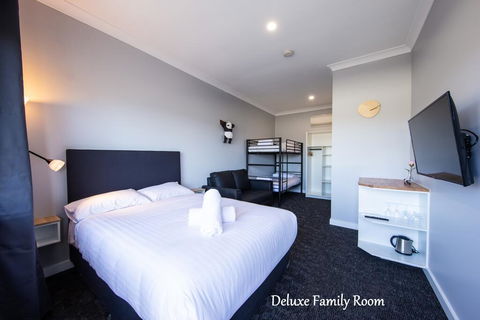 Vikas - Tourism Caloundra 1