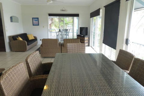Villa 31 At Tangalooma Resort - Tourism Caloundra 3