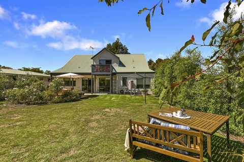 Villa De Mer At Phillip Island - Tourism Caloundra 2