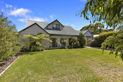 Villa De Mer At Phillip Island - Tourism Caloundra 1