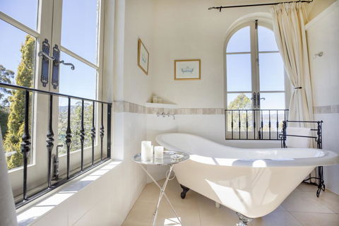 Villa Howden - Tourism Caloundra 2